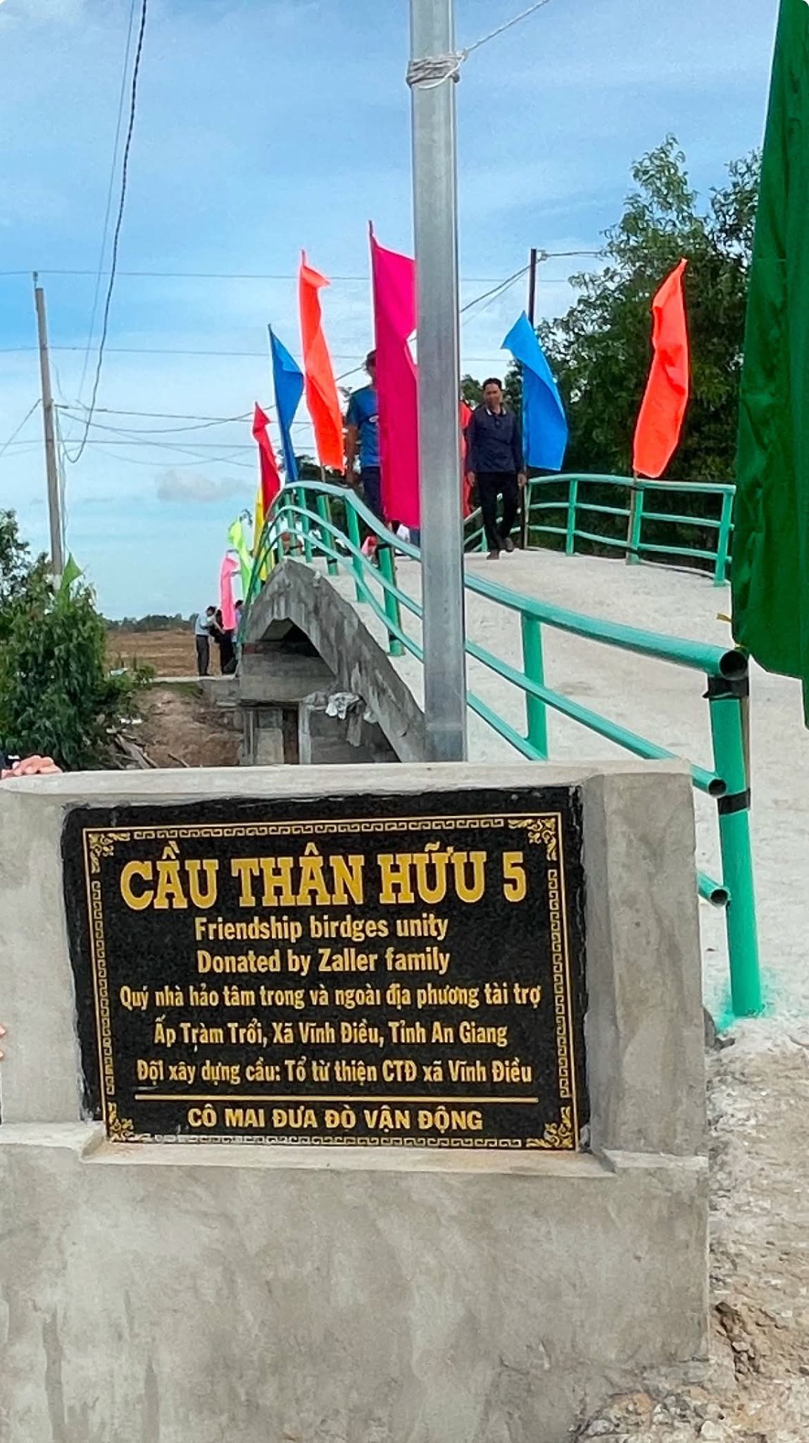 Inauguration du pont Cầu Thân Hữu 3 dans les provinces du Vietnam